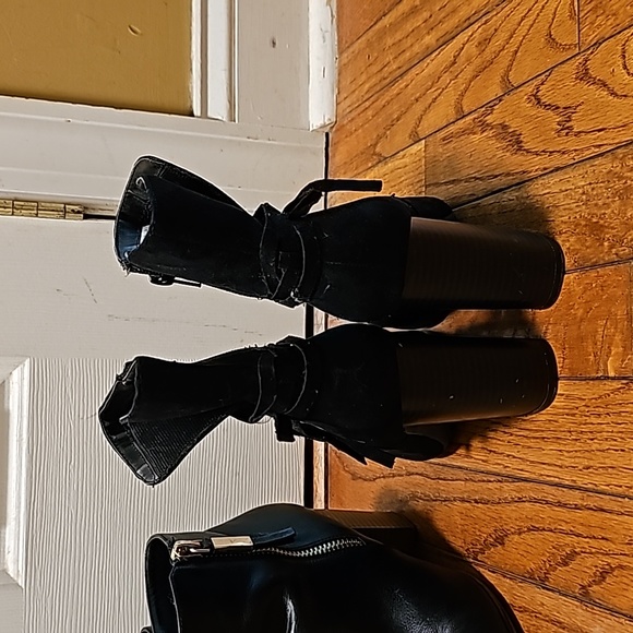 Three pairs of Fall ankle booties- size 9 - Picture 10 of 11